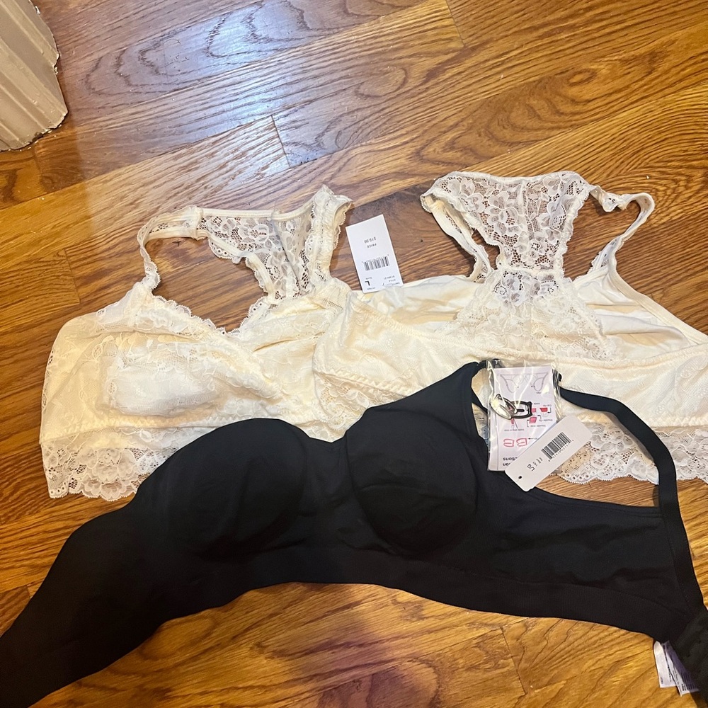 Motherhood Maternity Cream lace crossover nursing bras and black nursing bra